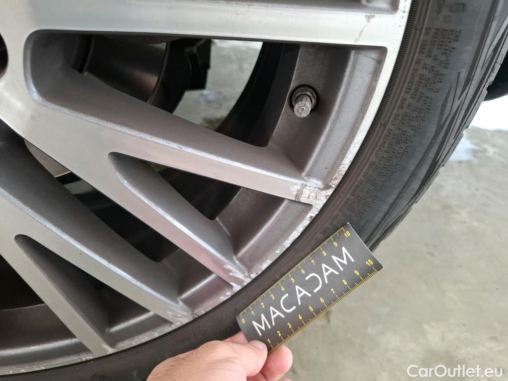 Mercedes  CLA-Klasse MERCEDES BENZ CLA Coupe  2019 4P  Coupé CLA 180 d Business Line BA7 #25