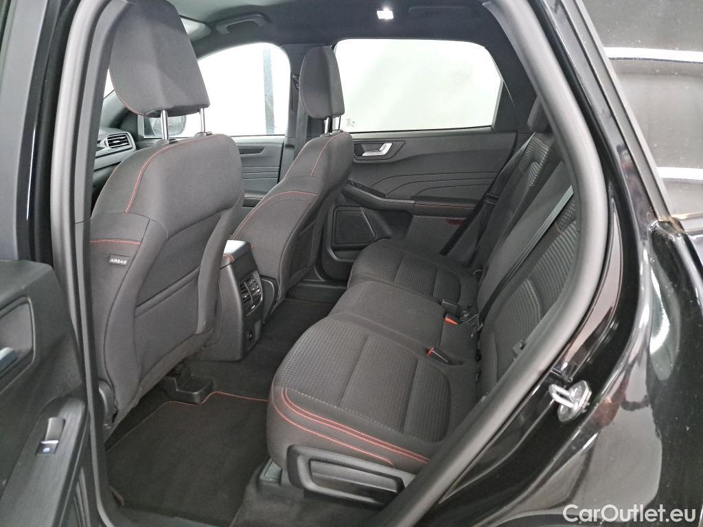 Ford  Kuga FORD  / 2019 / 5P / SUV 2.5 190 hybrid Flexifuel Pshift ST-Line #9