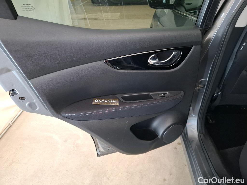 Nissan  Qashqai NISSAN  2017 5P Crossover 15 DCI 115 Business Edition #23