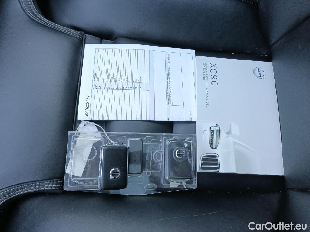 Volvo  XC90  Inscription AWD 2.0 B5 235CV AT8 E6dT #4