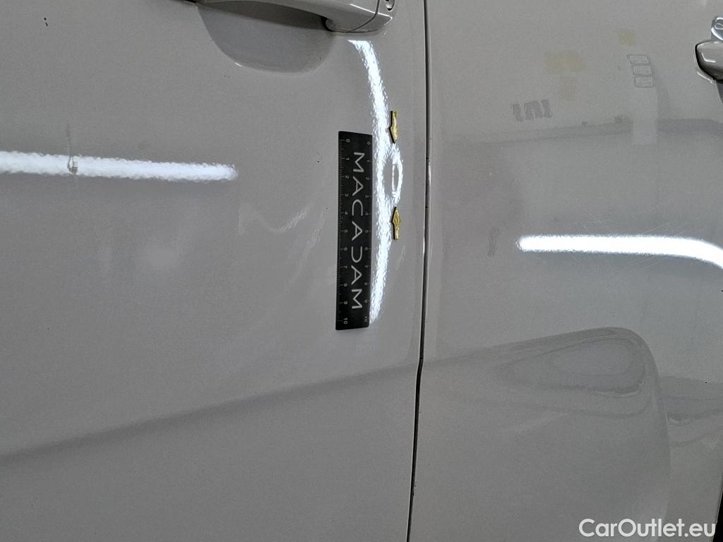 Citroen  C3  Société Feel Nav 1.6 BlueHDi 75CV BVM5 E6 #26