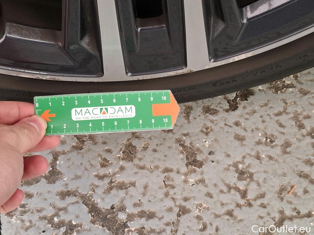 Bmw  Serie 1 BMW Série 1 / 2019 / 5P / Berline 116i DKG7 Business Design #22