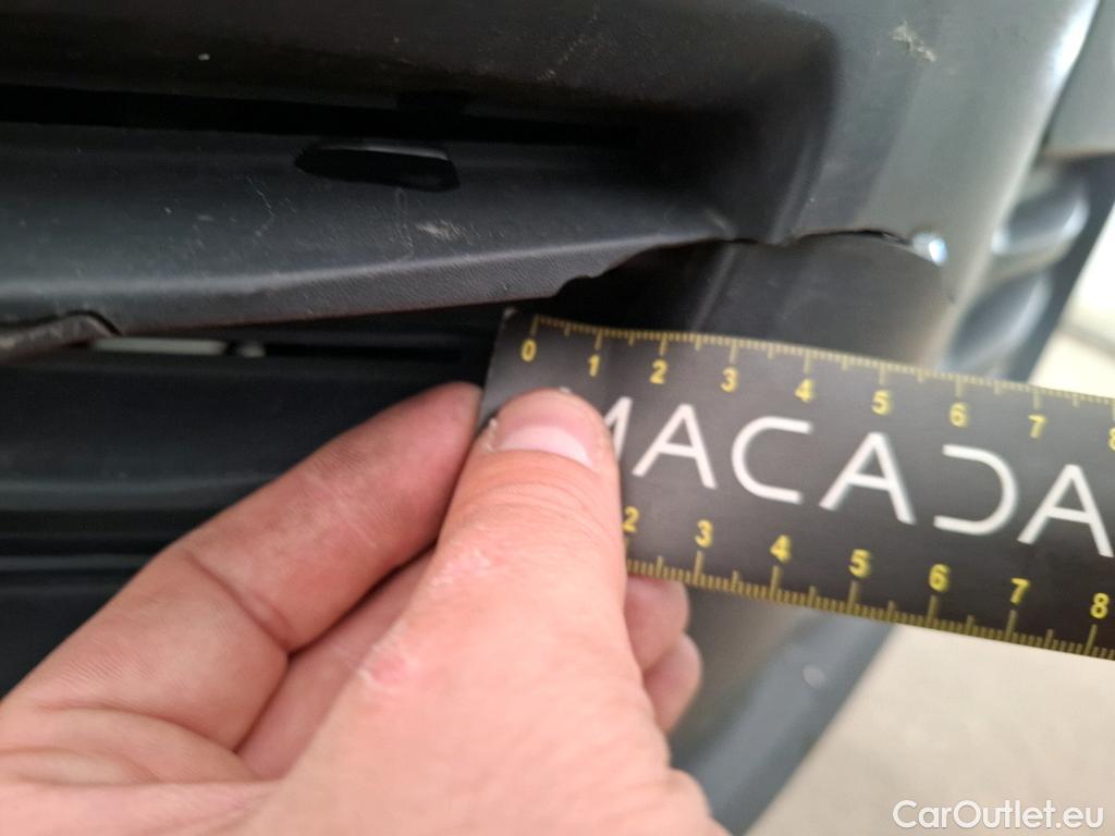 Citroen  Berlingo  Fourgon Club M 650 1.5 BlueHDi 100CV BVM5 E6dT #32