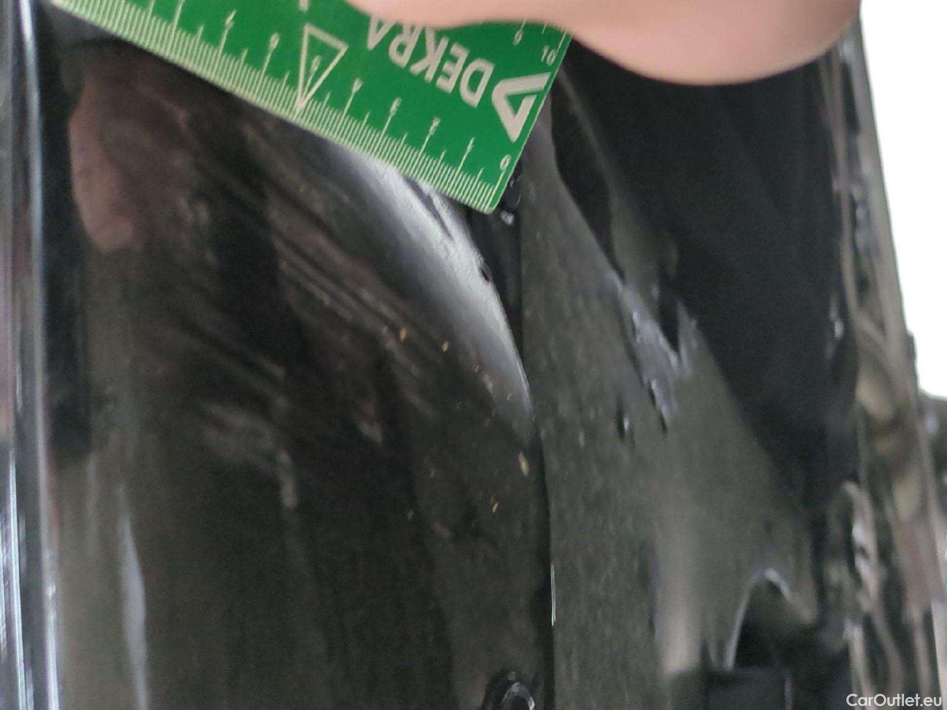 Bmw  Serie 1 Série 1 Berline 120 d xDrive 2.0 190CV BVA8 E6d #17