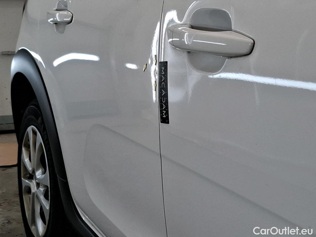 Citroen  C3  Société Feel Nav 1.6 BlueHDi 75CV BVM5 E6 #17