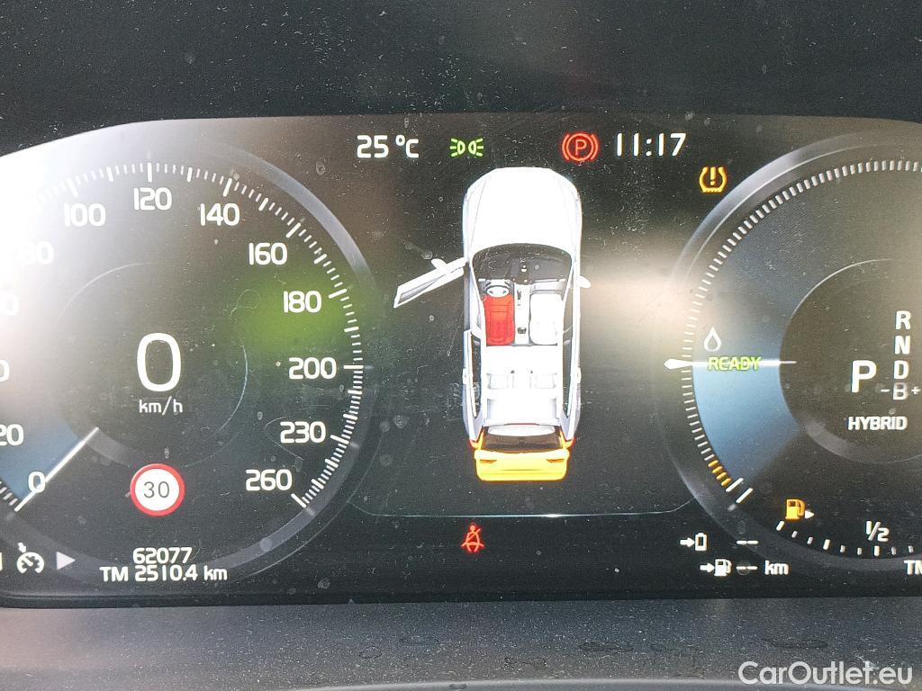 Volvo  XC60 VOLVO  / 2017 / 5P / todoterreno 2.0 T6 AWD Recharge R-Design Exp Auto #5