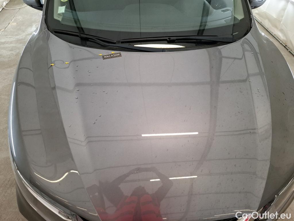 Nissan  Qashqai NISSAN  2017 5P Crossover 15 DCI 115 Business Edition #1