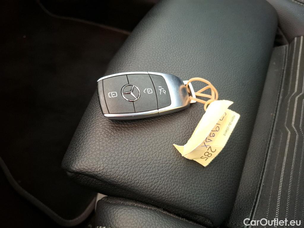 Mercedes  CLA-Klasse MERCEDES BENZ CLA Coupe  2019 4P  Coupé CLA 180 d Business Line BA7 #12