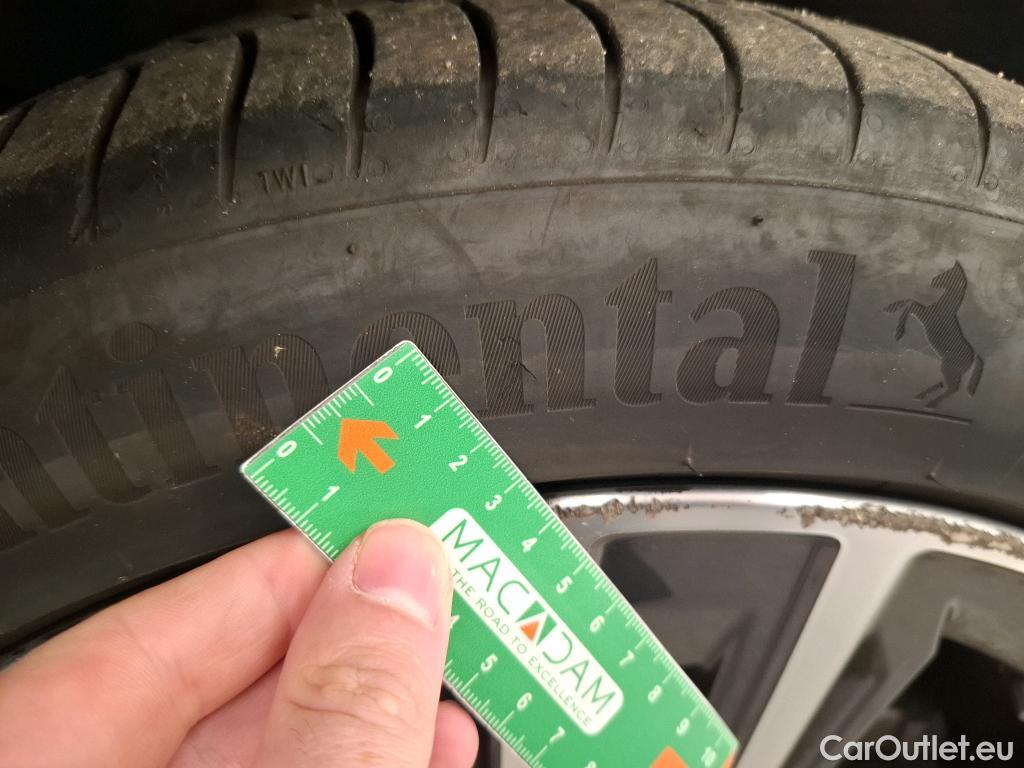 Bmw  Serie 1 BMW Série 1 / 2019 / 5P / Berline 116i DKG7 Business Design #10