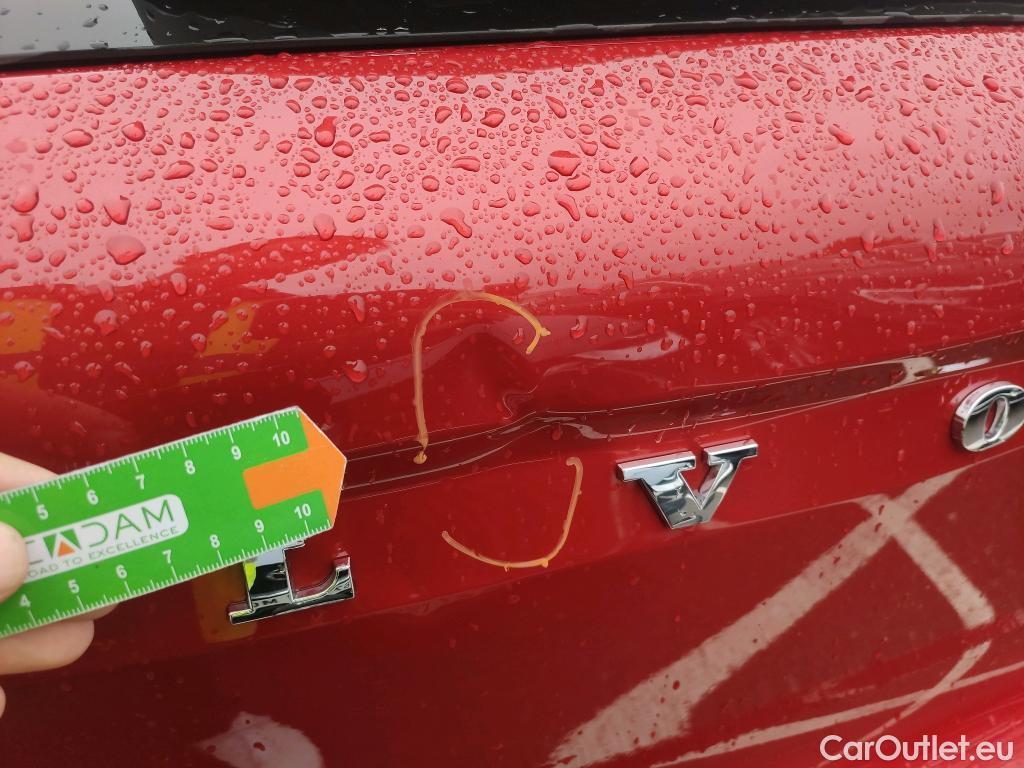  Volvo  XC 40 VOLVO XC40 / 2017 / 5P / todoterreno 1.5 T3 Business Plus Auto #2