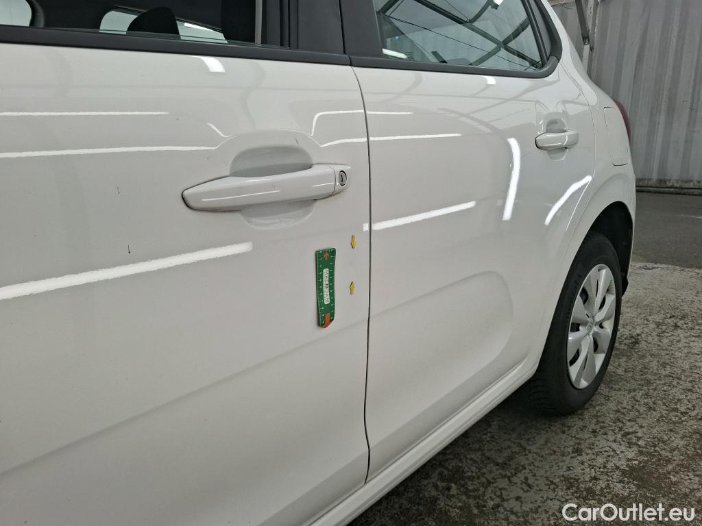 Citroen  C3  Feel Business 1.2 PureTech 80CV BVM5 E6d #4