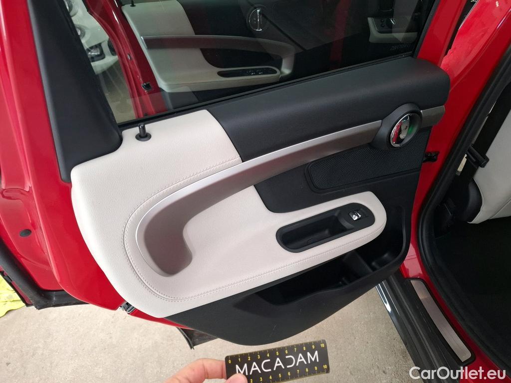  Mini  Countryman MINI  / 2020 / 5P / Crossover Cooper SE ALL4 Yours 125+95ch BVA6 #37