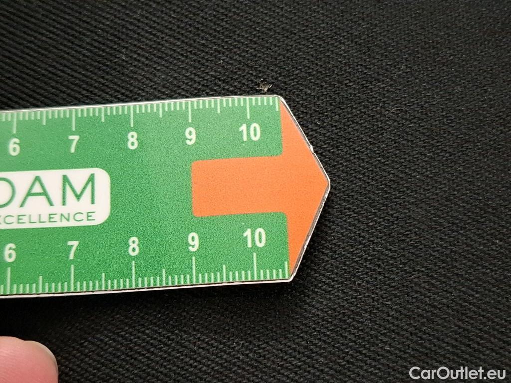 Bmw  Serie 1 BMW Série 1 / 2019 / 5P / Berline 116i DKG7 Business Design #28