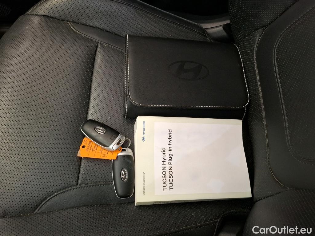 Hyundai  Tucson HYUNDAI  / 2020 / 5P / SUV 1.6 PHEV 265 HTRAC EXECUTIVE 4WD AUTO #13