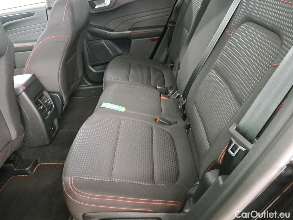 Ford  Kuga FORD  / 2019 / 5P / SUV 2.5 190 hybrid Flexifuel Pshift ST-Line #2