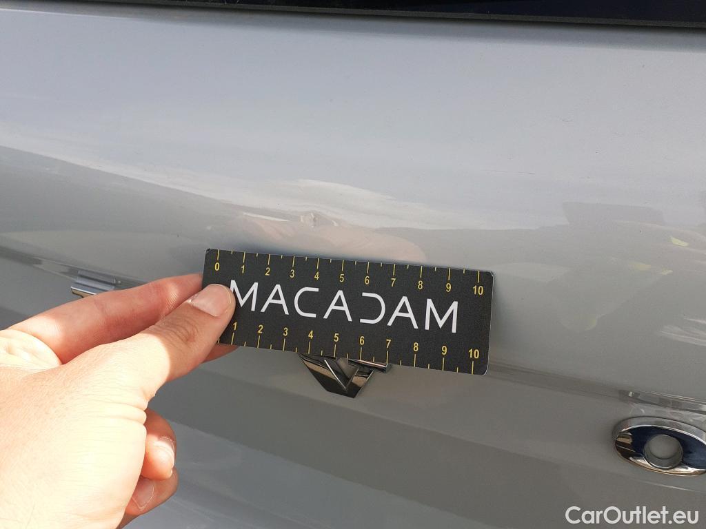  Volvo  XC 40 VOLVO XC40 / 2017 / 5P / todoterreno 1.5 T5 Twin Recharge R-Design Exp Auto #16