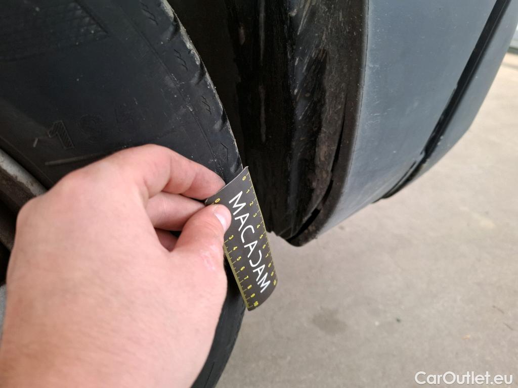 Citroen  Berlingo  Fourgon Club M 650 1.5 BlueHDi 100CV BVM5 E6dT #134