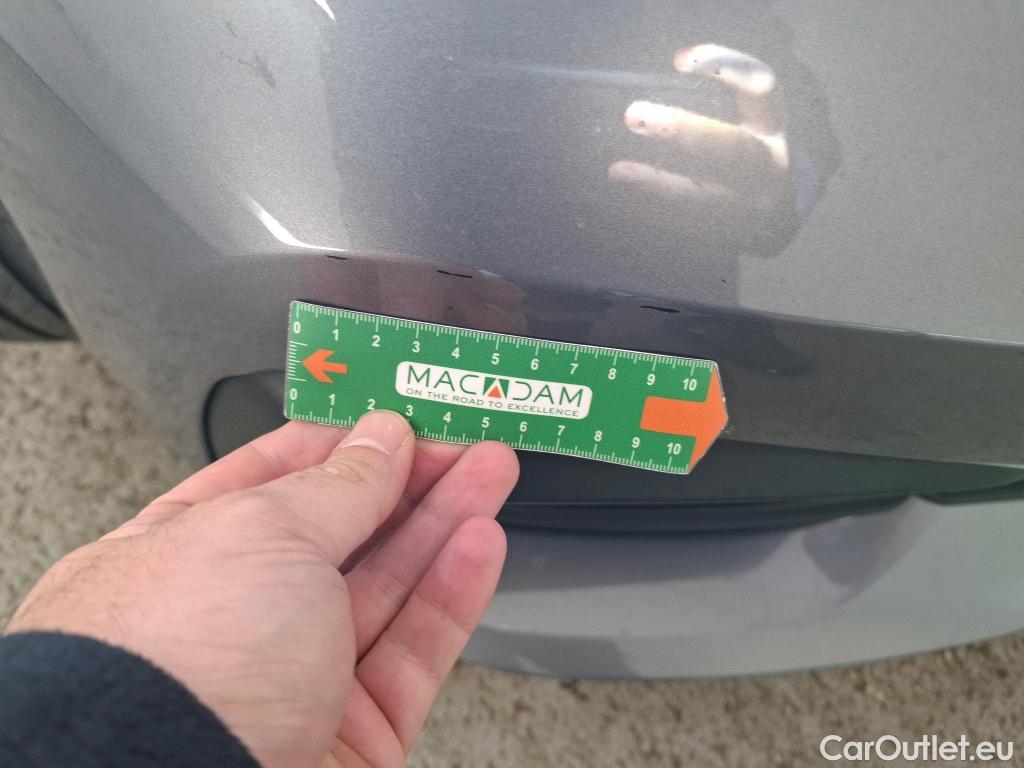 Bmw  Serie 1 BMW Série 1 / 2019 / 5P / Berline 116i DKG7 Business Design #34