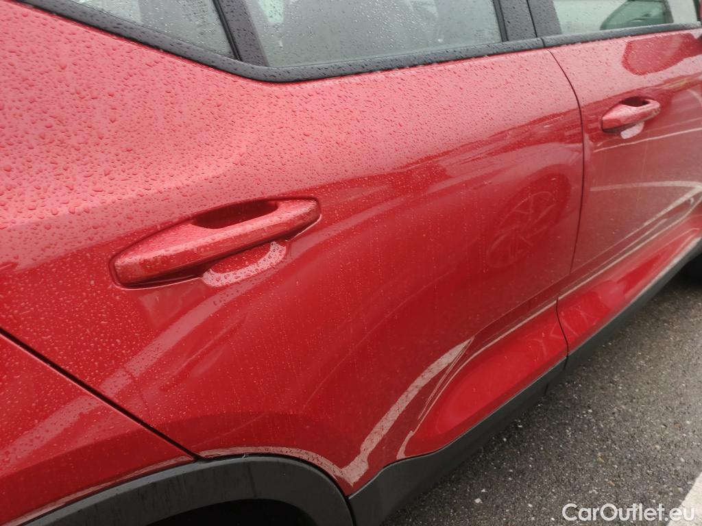  Volvo  XC 40 VOLVO XC40 / 2017 / 5P / todoterreno 1.5 T3 Business Plus Auto #5