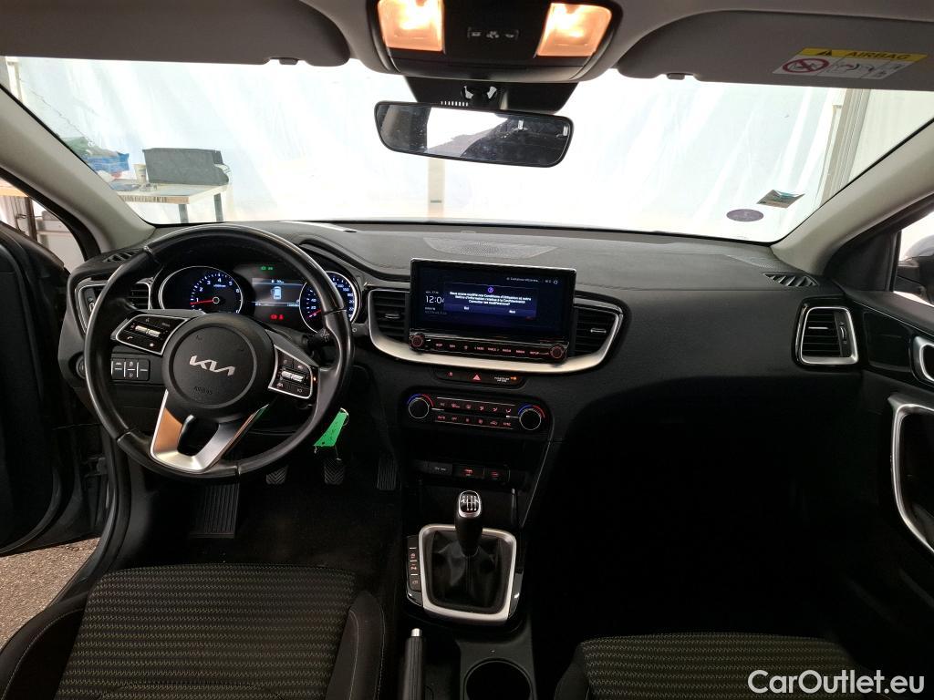 KIA  Cee'd Ceed Sportswagon Active 1.5 T-GDI 160CV BVM6 E6d #5