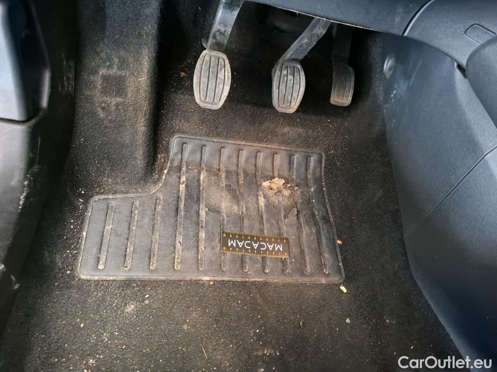 Peugeot  2008  Active Business 1.2 PureTech 100CV BVM6 E6d #7