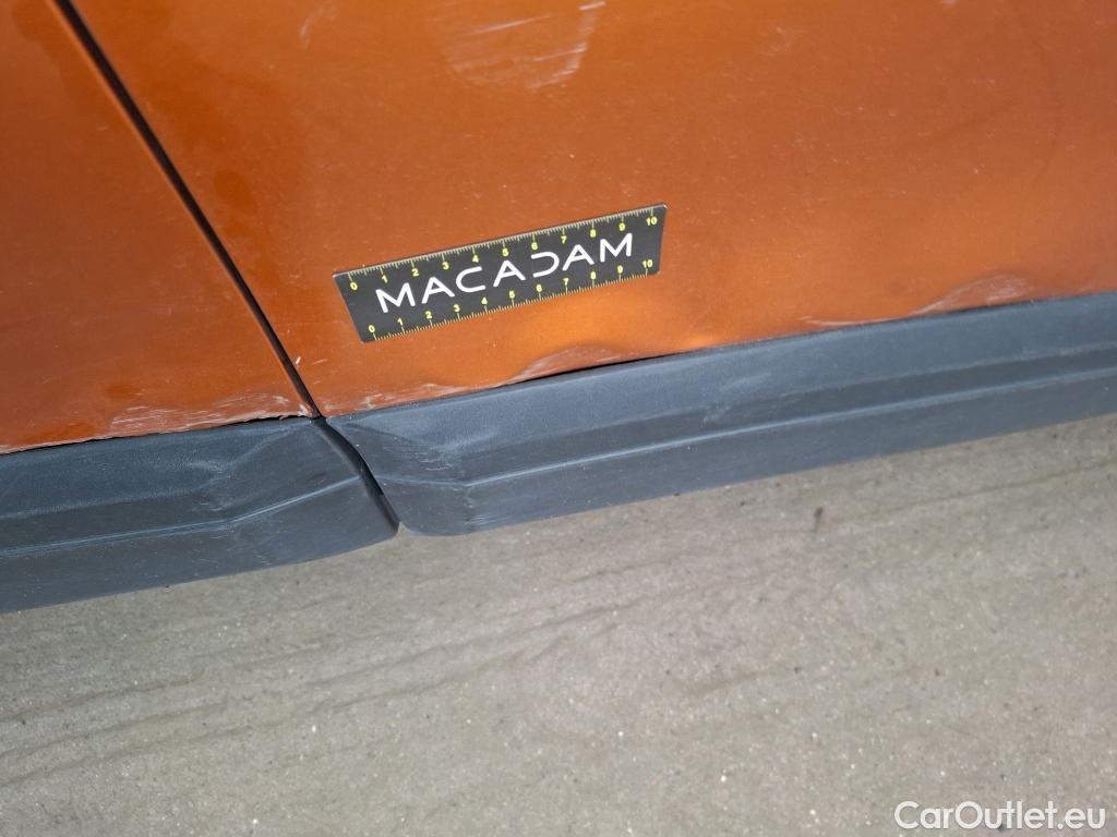 Peugeot  2008  Active Business 1.2 PureTech 100CV BVM6 E6d #20