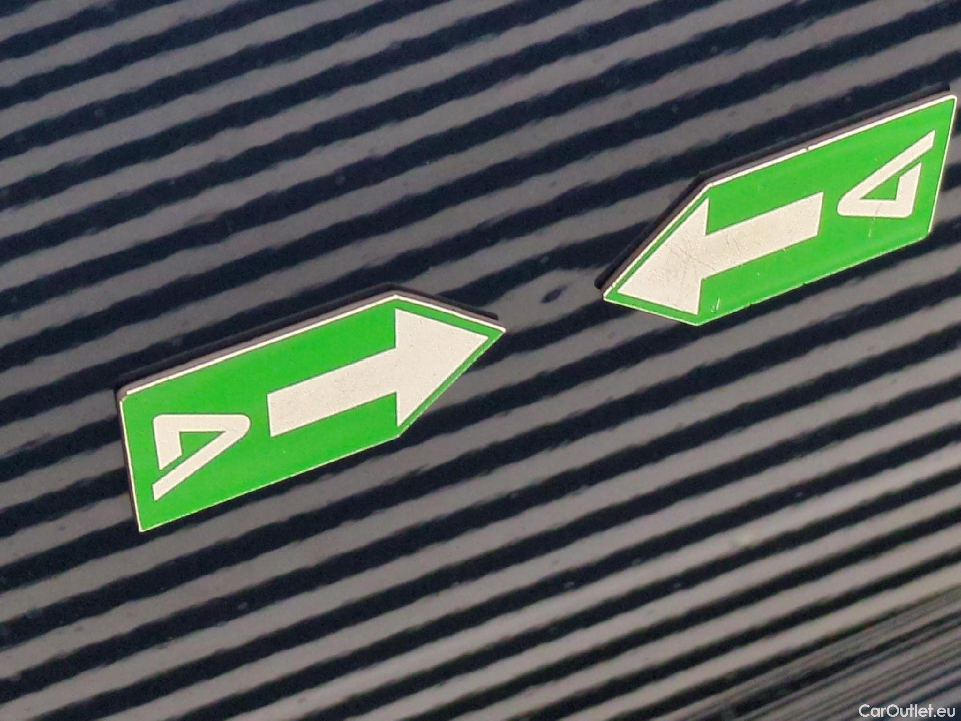 Volkswagen  Passat  Break Business 2.0 TDI 120CV BVA7 E6d #29