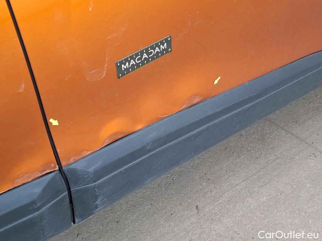 Peugeot  2008  Active Business 1.2 PureTech 100CV BVM6 E6d #11