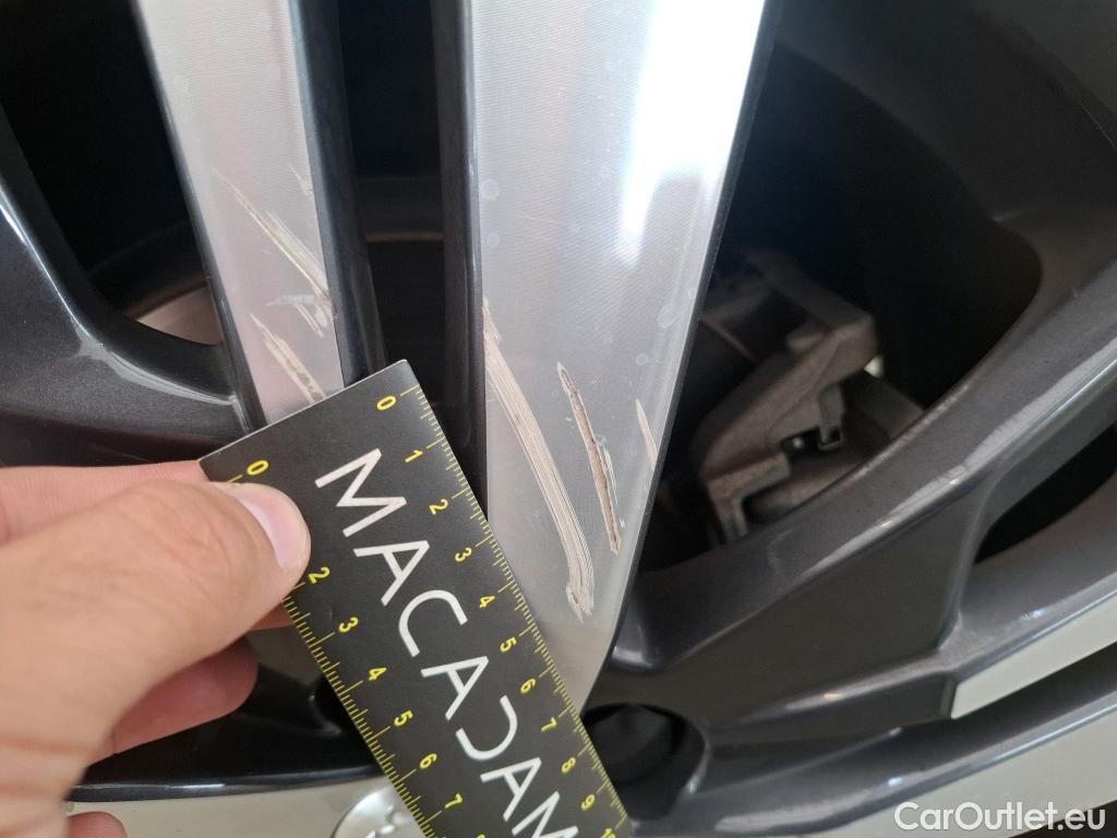  Peugeot  3008  II Allure Pack 1.5 HDi 130CV BVA8 E6d #28