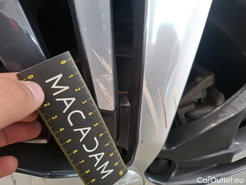  Peugeot  3008  II Allure Pack 1.5 HDi 130CV BVA8 E6d #29