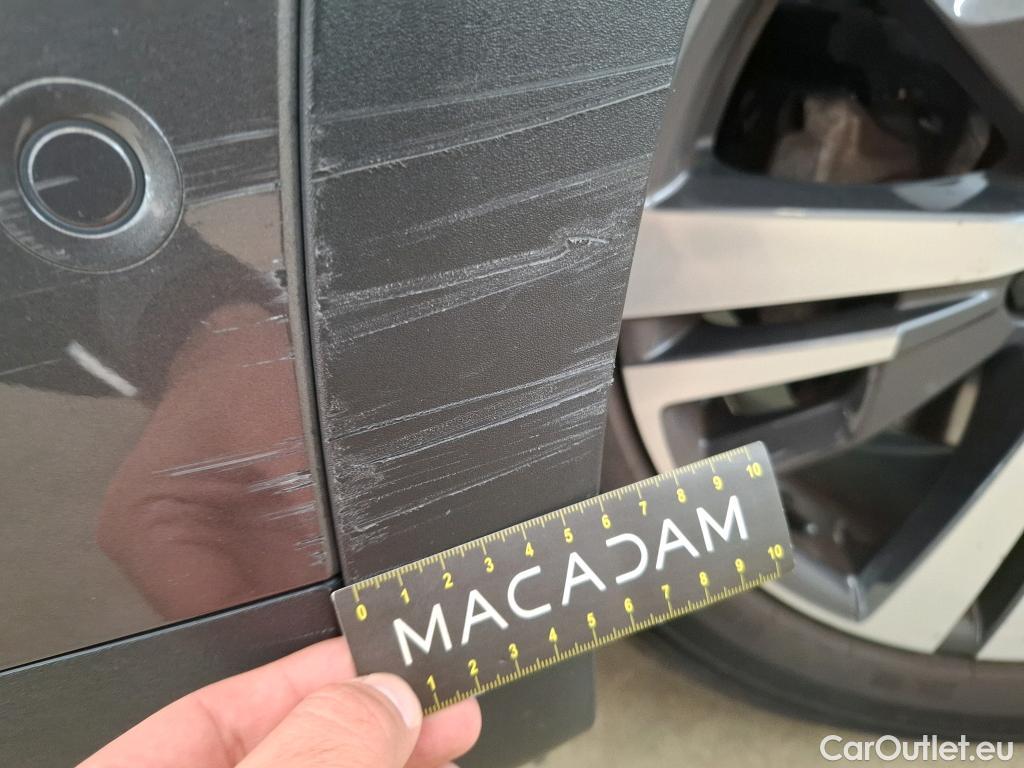  Peugeot  3008  II Allure Pack 1.5 HDi 130CV BVA8 E6d #24