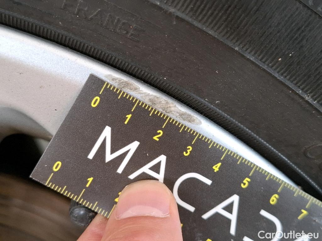 Nissan  Qashqai NISSAN  2017 5P Crossover 15 DCI 115 Business Edition #42