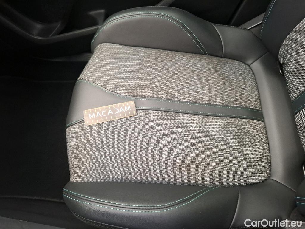  Peugeot  3008  II Allure Pack 1.5 HDi 130CV BVA8 E6d #37