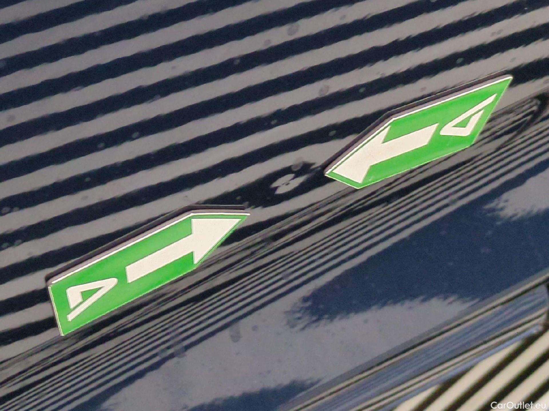 Volkswagen  Passat  Break Business 2.0 TDI 120CV BVA7 E6d #30