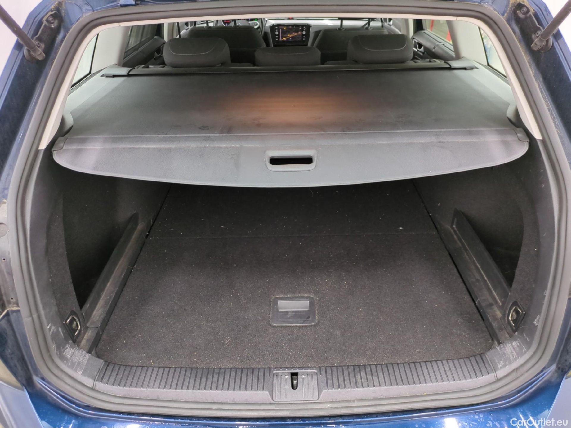 Volkswagen  Passat  Break Business 2.0 TDI 120CV BVA7 E6d #9