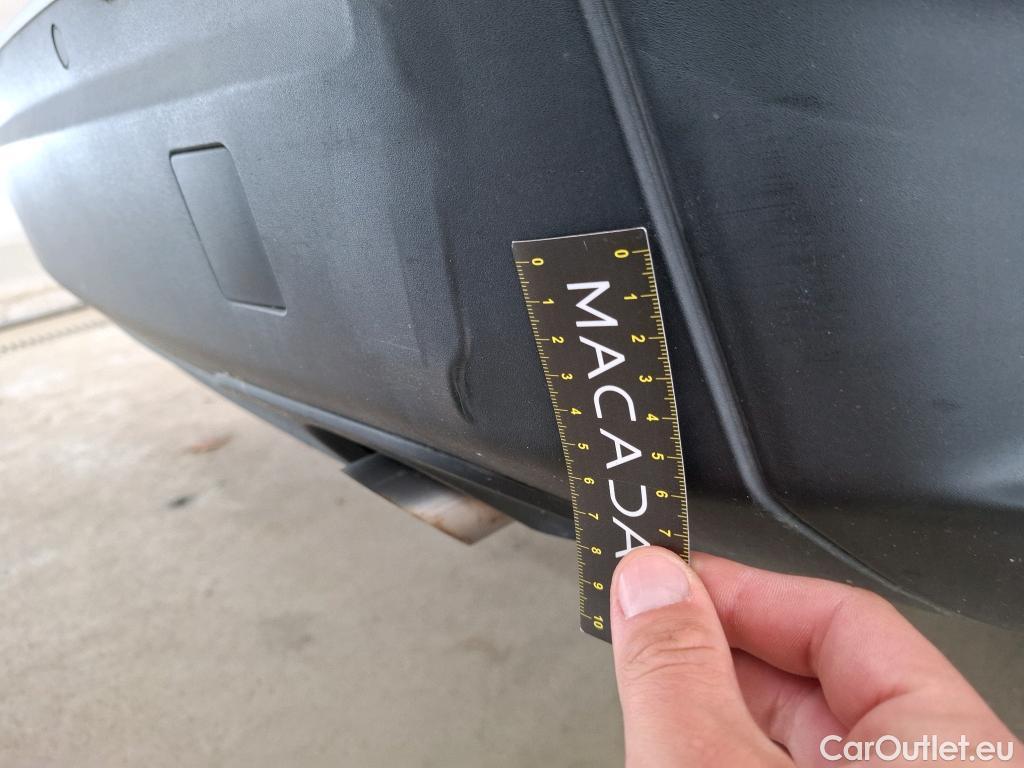 Peugeot  2008  Active Business 1.2 PureTech 100CV BVM6 E6d #15