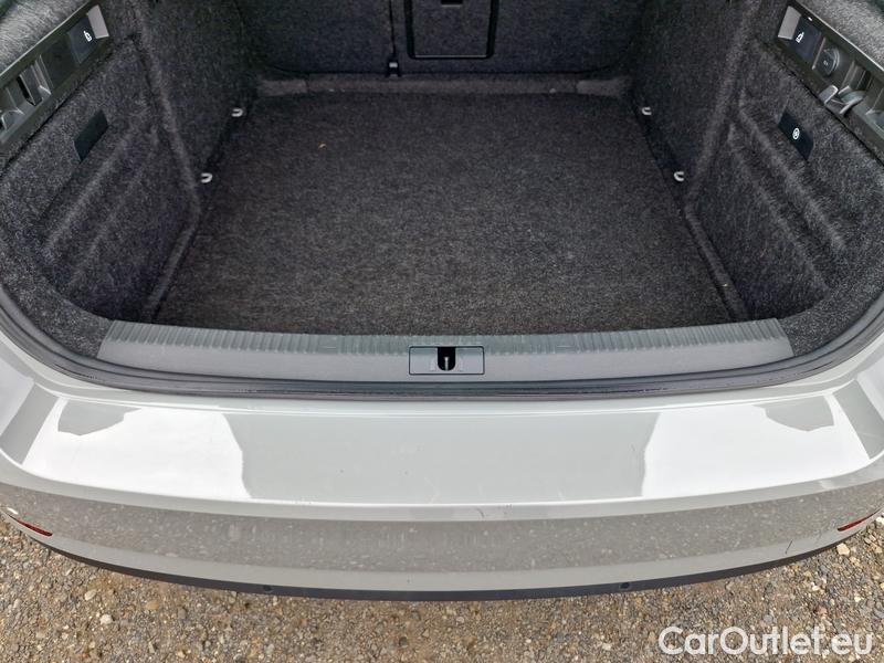 Skoda  Superb  (3V3)(2015) Supe.FL2.0TDI 110 Sportline #16