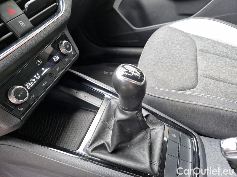  Skoda  Scala  (NW) (2019)  1.5TSI 110 Style #8