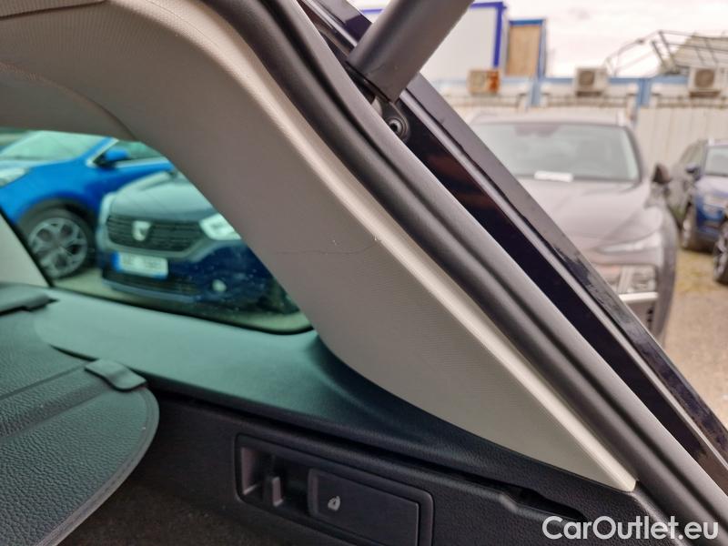  Volkswagen  Passat  Variant (CB5) (2019) Pas. Alltr.2.0TDI 140 4M AT #20