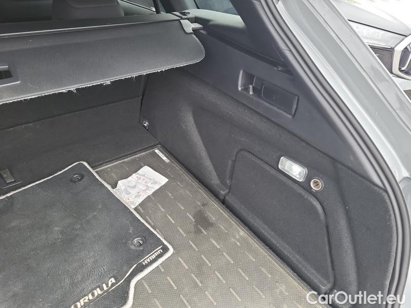 Toyota  Corolla  TouringSports (E21) (2019)  TS 2.0Hyb.Comfort AT #15