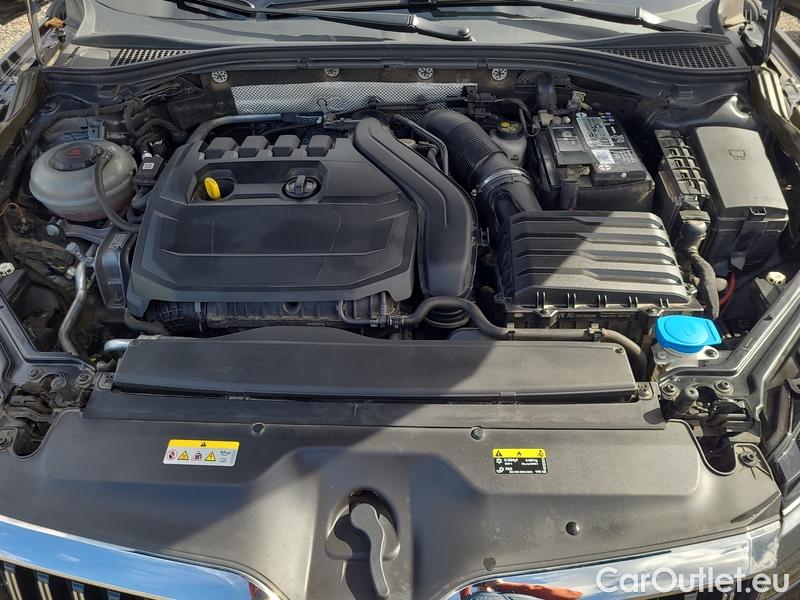 Skoda  Superb  2 (2008) Supe.FL1.5TSI 110 Ambition AT #9