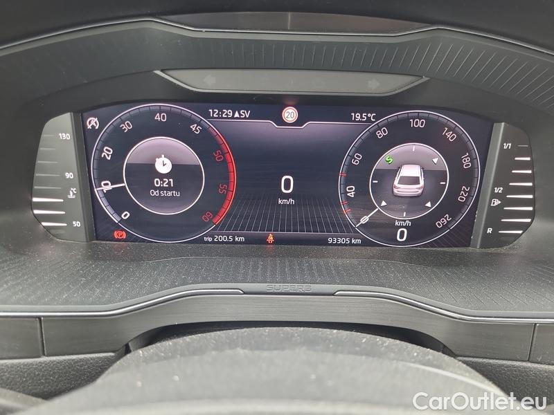 Skoda  Superb  Combi (3T5)(2010) Sup.C.FL2.0TDI 110 Style #19