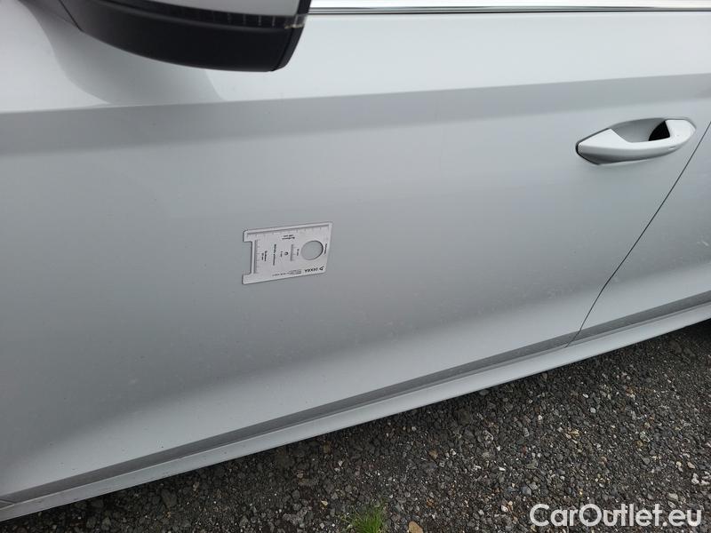  Skoda  Octavia  Lim. (NX3)(2020) Oct.1.5 e-TEC 110 Style AT #4