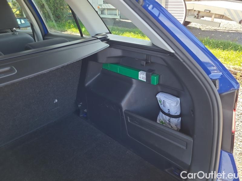  Skoda  Fabia  Combi (2015)  Com.1.0TSI 70 Ambition #19