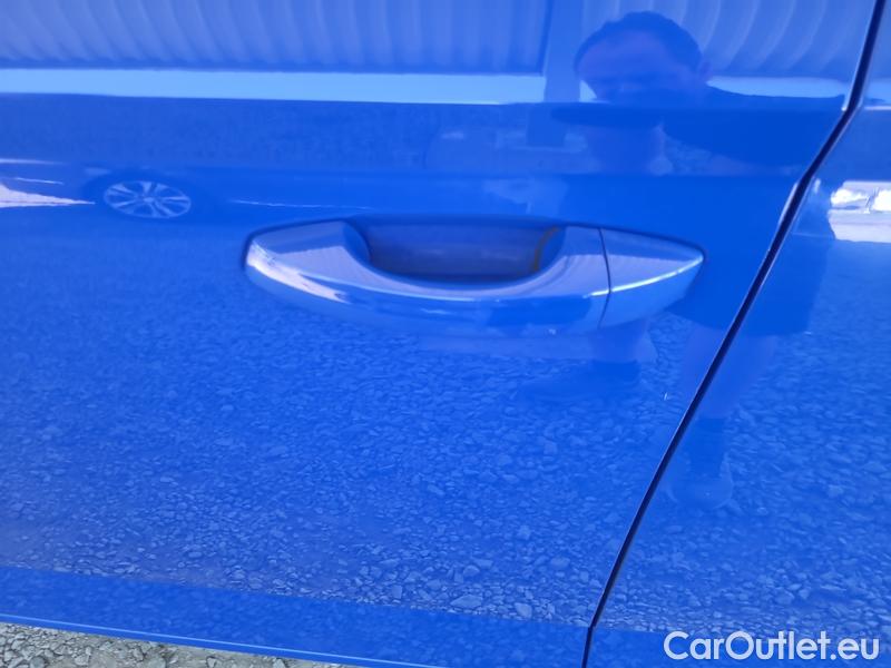  Skoda  Fabia  Combi (2015)  Com.1.0TSI 70 Ambition #4