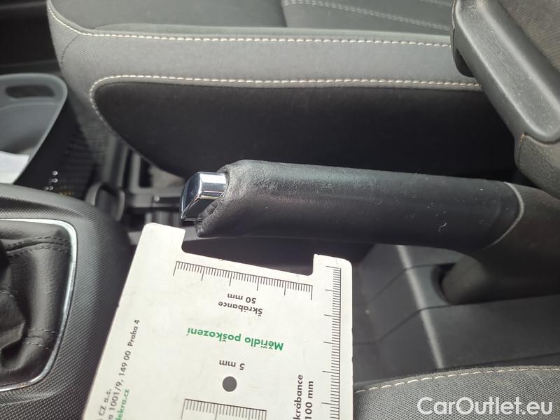  Skoda  Fabia  Combi (2015)  Com 1.0TSI 81 Style #7