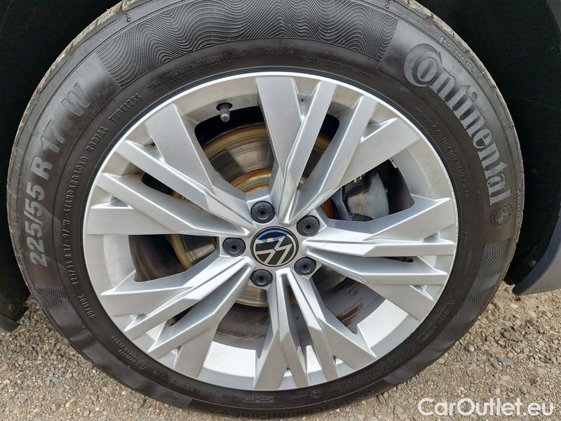  Volkswagen  Passat  Variant (CB5) (2019) Pas. Alltr.2.0TDI 140 4M AT #30
