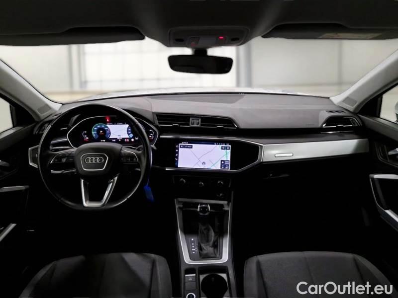 Audi  Q3 AUDI  SPORTBACK / 2019 / 5P / SUV 45 TFSI E S TRONIC BUSINESS PLUS #3
