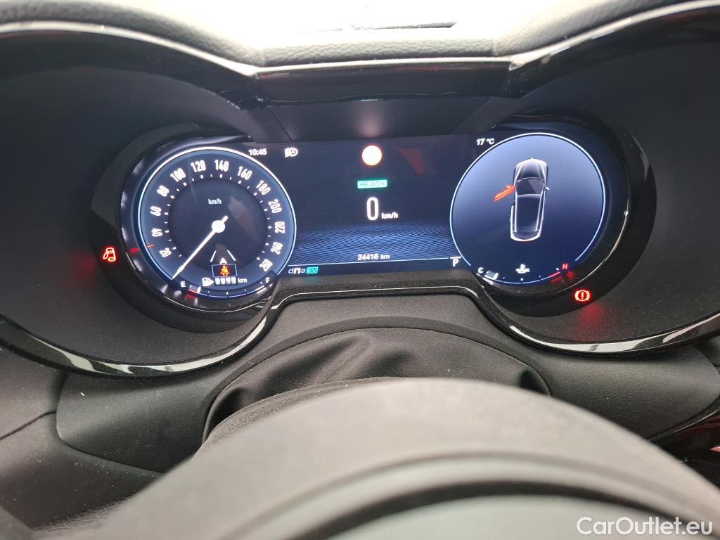  Alfa Romeo  TONALE ALFA ROMEO   2022  5P  SUV 15T Hybrid 130 TCT7 Sprint #5