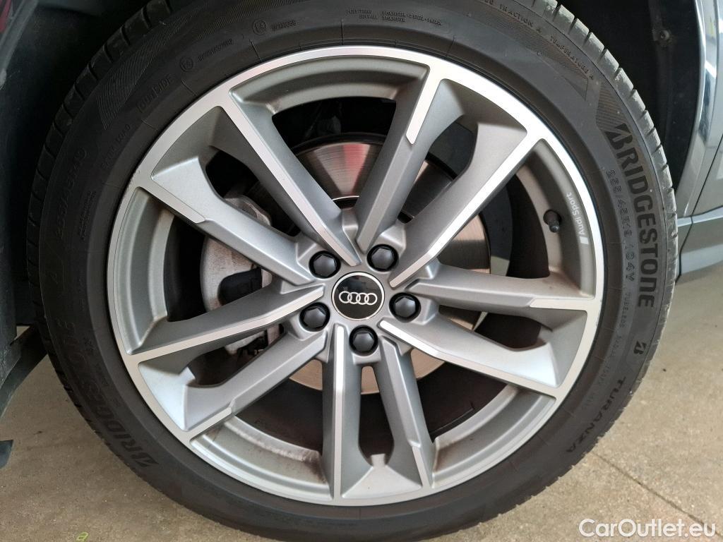 Audi  Q3  Sportback 45 e TFSI S line 1.4 TFSI 245CV BVA6 E6d #6